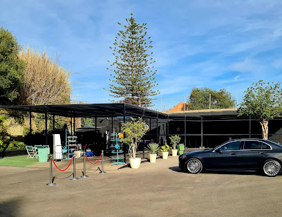 Foto CAR WASH BY HAND DETAILED Instagram arash_carwash