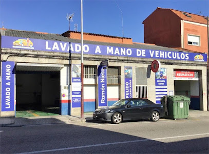 Foto Lavado A Mano Tojeiro