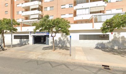 Foto Promociones y Construcciones Puerto, S.L. / PARKING LAVADO MARILYN MONROE